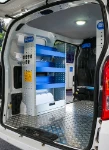 01_BYD ETP3 con doppia porta scorrevole, arredo su parete sinistra