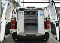 01_Jumpy Citroen allestito per manutenzione su attrezzature medicali 

