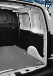 03_Berlingo con pianale in multistrato marino resinato Syncro System