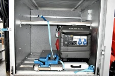 03_Generatore e morsa su camion attrezzato da Syncro 