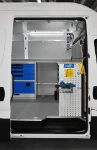 03_Zona di lavoro su Iveco Daily con accessori e mobili per furgoni