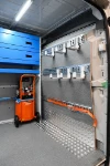 04_Accessori  di bloccaggio del carico e compressore su Ducato allestito da Syncro 