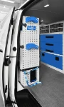 05_Accessori su fianco arredo Syncro System su furgone allestito