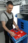11_Cassetto con vaschette in plastica
