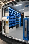 22_Transit per multiservizi con contenitori estraibili e armadietto per furgoni(2)