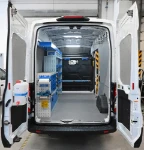 Allestimento Ford Transit con scaffalatura, allestimenti e accessori