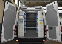 Rivestimento interno con pianale e pannellatura per Berlingo Citroen