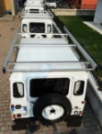 Allestimento interno per Land Rover come officina mobile completo di portapacchi
