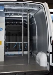Barre fermacarico a bordo di Master allestito da Syncro System per tinteggiatore