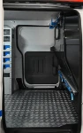 Allestimento paratia BYD ETP3 con selle portacavo e cinghie di fissaggio