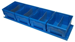 Contenitori in plastica per furgoni inseriti nel telaio metallico