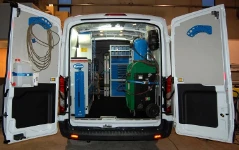 Furgone allestito da Syncro per elettrauto