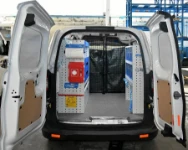Furgone Courier attrezzato