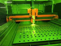 Interno macchinario laser