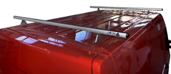 Master Renault con barre portatutto sistema Ultrasilent