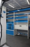 Officina mobile su furgone Sprinter allestito da Syncro per macchine agricole
