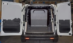 Pianale con ganci per Doblo e rivestimenti interni Doblo