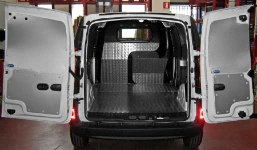 Pianale e pannellatura per kangoo