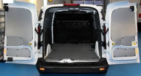 Pianale in legno marmato antiscivolo per nuovo Ford Connect 2013