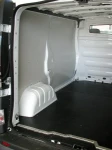 Pianale in multistrato resinato e rivestimento in lamiera per Primastar