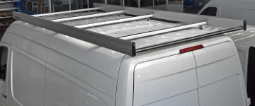 Portatutto con spondine e rullo su Mercedes Sprinter