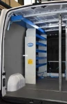 Scaffalatura, grondaia apicale e pianale in legno marmato per Master