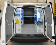 Scaffalatura modulare Syncro Ultra allestita nel Ford Connect