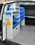 Scaffali, contenitori e cassetti trasparenti nel Connect